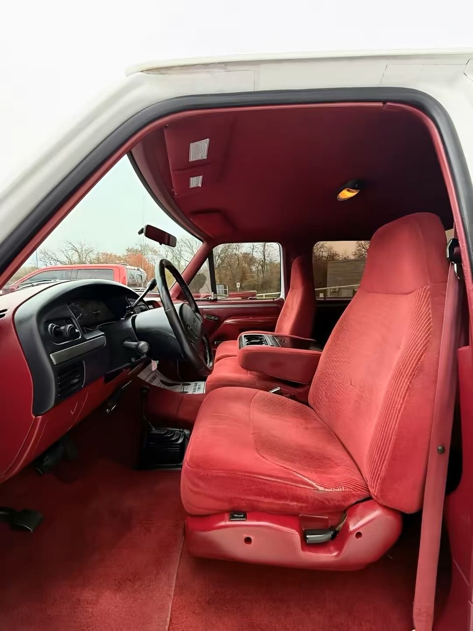 1995 Ford F350 CREW CAB XLT 4X4 - Image 4