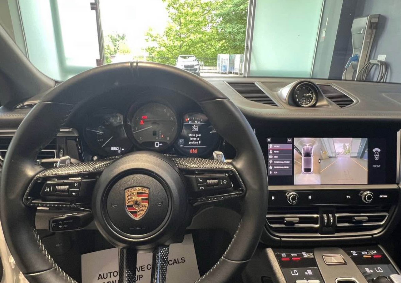 2022 Porsche Macan • S Sport Utility 4D - Image 5